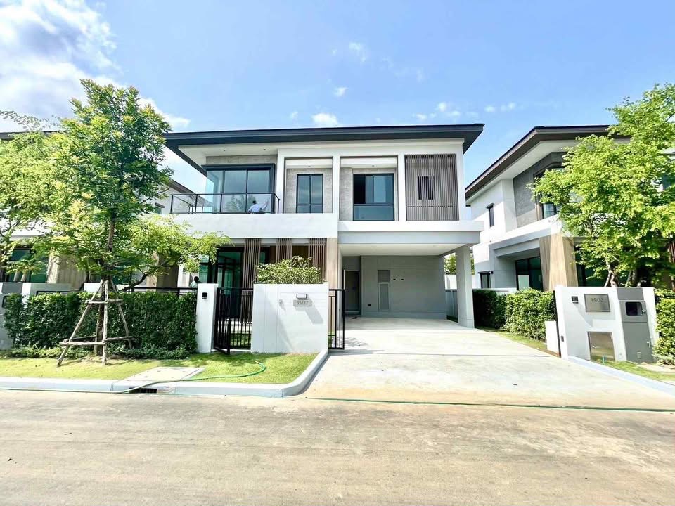 รหัสทรัพย์ PNS25 ให้เช่า‼️บ้านเดี่ยว บางกอก บูเลอวาร์ด บางนา กม 5  