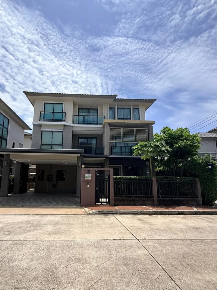 รหัสทรัพย์ PNS56 🔥 ขายขาดทุนจริง บ้านสวย งานละเอียดมาก — ภัสสร สรงประภา ดอนเมือง